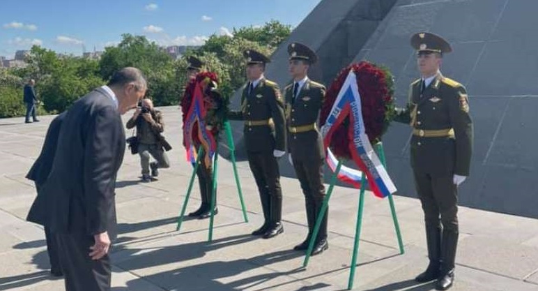 Сергей Лавров почтил память жертв Геноцида армян в Ереване