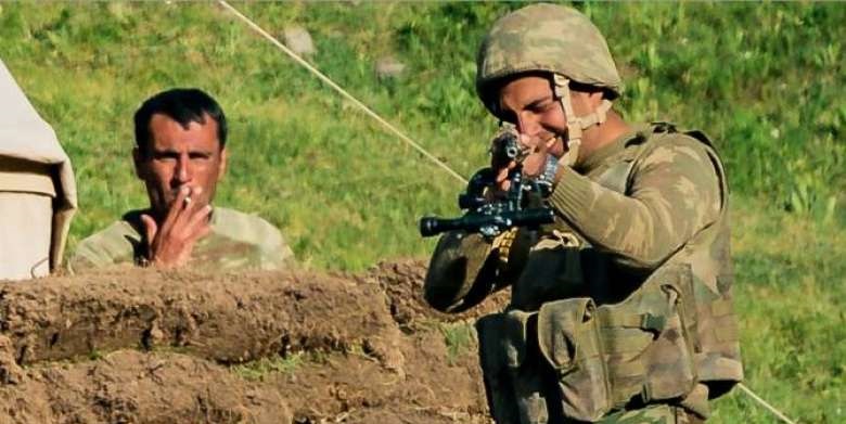 Ադրբեջանցի զինծառայողները սպառնացել են հայ-ադրբեջանական սահմանին իրենց աշխատանքն անող իսպանացի լրագրողներին