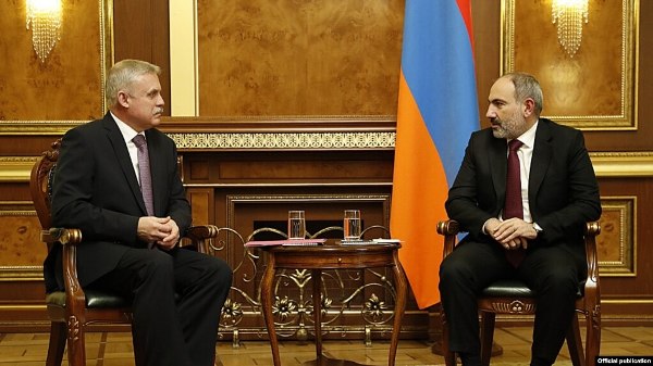 Станислав Зась высоко оценил вклад Армении в деятельность ОДКБ