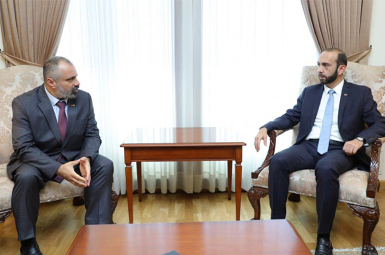 Հայաստանի և Արցախի արտգործնախարարները քննարկել են ադրբեջանա-ղարաբաղյան հակամարտության կարգավորմանը վերաբերող հարցեր