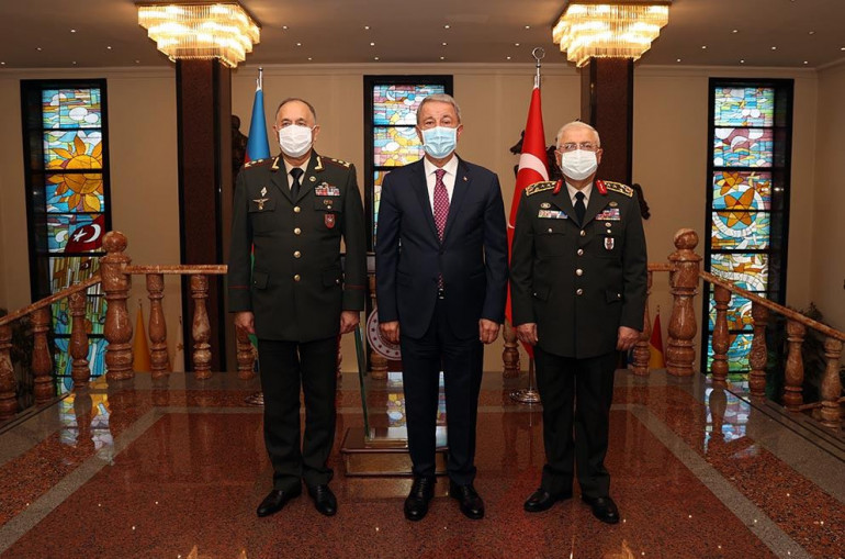Անկարան շարունակելու է աջակցել Բաքվին. Թուրքիայի ՊՆ ղեկավարը հանդիպել է Ադրբեջանի ԳՇ պետին