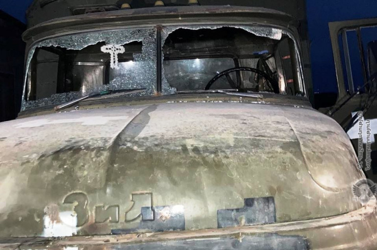 Երասխի հատվածում ադրբեջանցիների կրակահերթից վնասվել է ՀՀ ԶՈւ թիկունքային ապահովման բեռնատար ավտոմեքենա