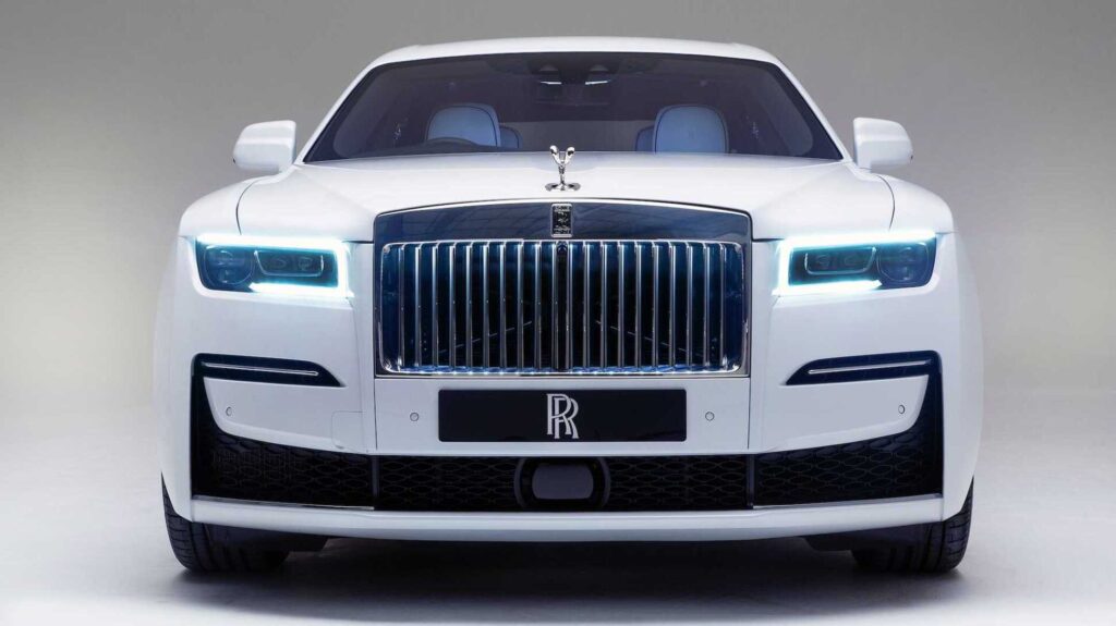 Rolls-Royce-ը դադարեցնում է ավտոմեքենաների վաճառքը Ռուսաստանում