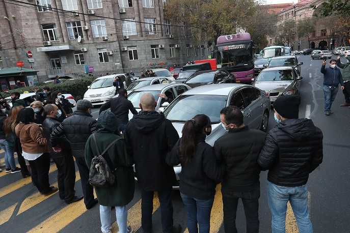 ՈւՂԻՂ․ Անհնազանդության բողոքի ակցիաներ Երևանում. երթևեկությունը կաթվածահար է