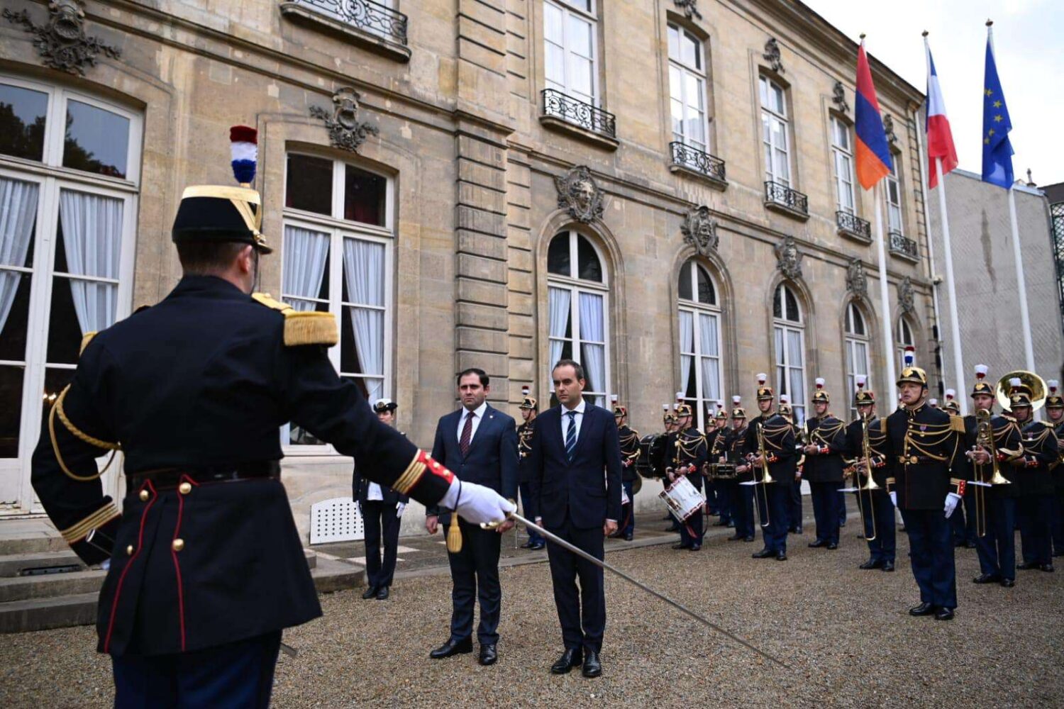 Ֆրանսիայի պաշտպանության նախարարությունը պատվիրակություն կուղարկի Հայաստան