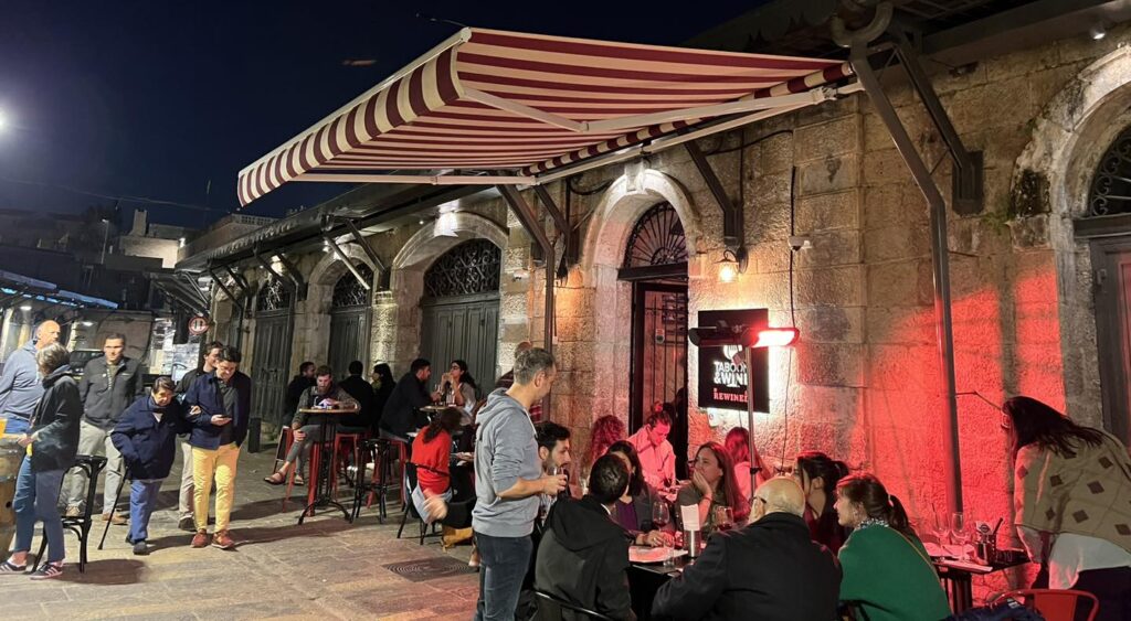 Երուսաղեմում հարձակվել են հայկական ռեստորանի վրա