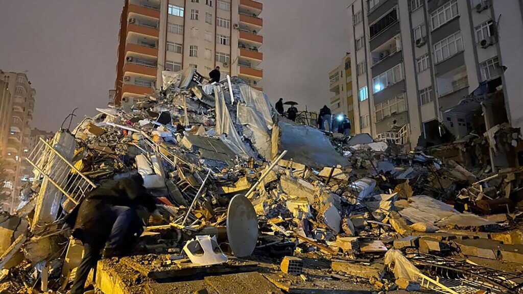 Թուրքիայում և Սիրիայում տեղի ունեցած երկրաշարժի զոհերի թիվն անցել է 4000-ը