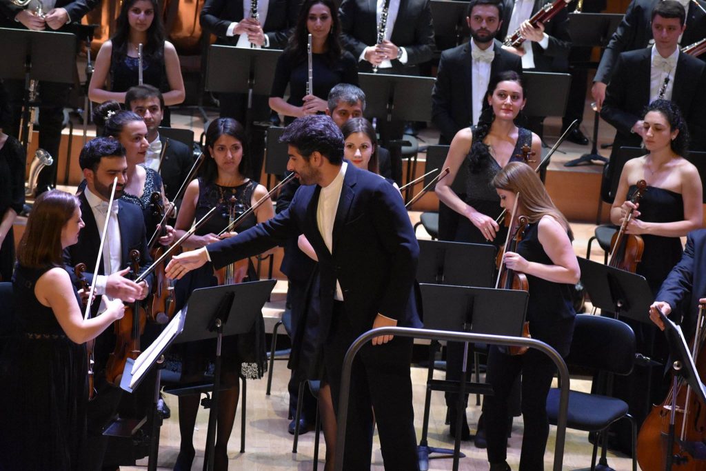 Հայաստանի պետական սիմֆոնիկ նվագախումբը հանդես կգա Մասկատի արքայական օպերային թատրոնում