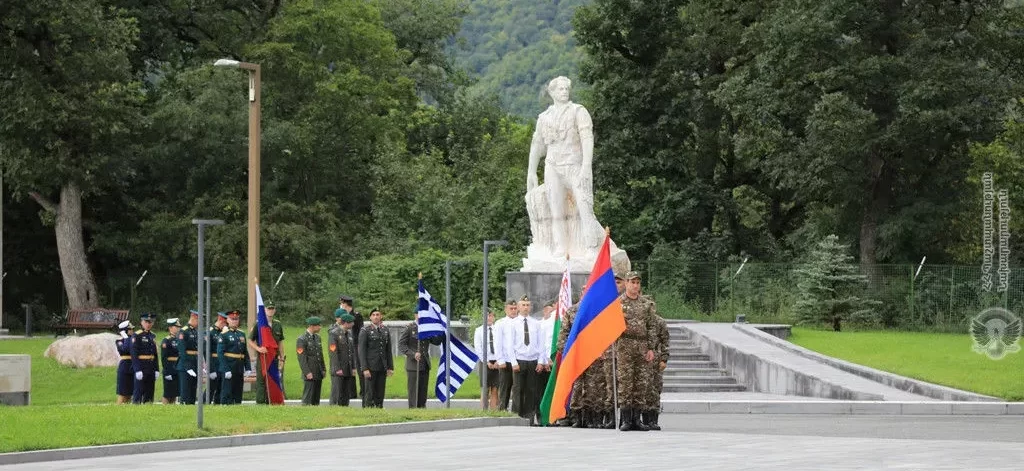 Հայաստանն ու Հունաստանը ստորագրել են ռազմական համագործակցության նոր ծրագիր