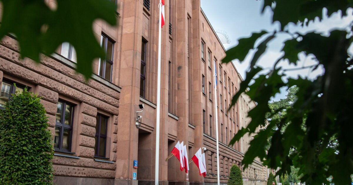 Լեհաստանի ԱԳՆ-ն հայտարարել է Ուկրաինայի հետ հարաբերությունների վատթարացման մասին