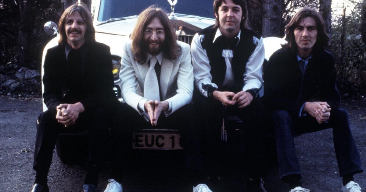 Լույս է տեսել The Beatles խմբի վերջին երգը՝ Ջոն Լենոնի վոկալով