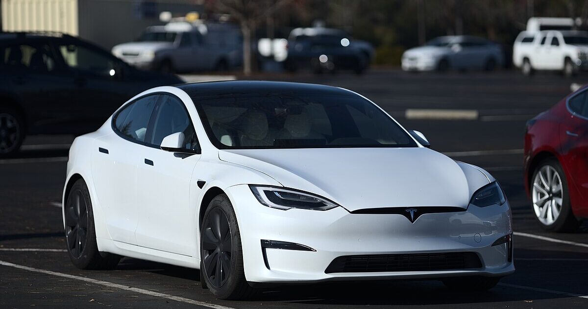 Հետզհետե կրճատվող եկամուտը Tesla-ին ստիպել է նոր մոդելներ թողարկել