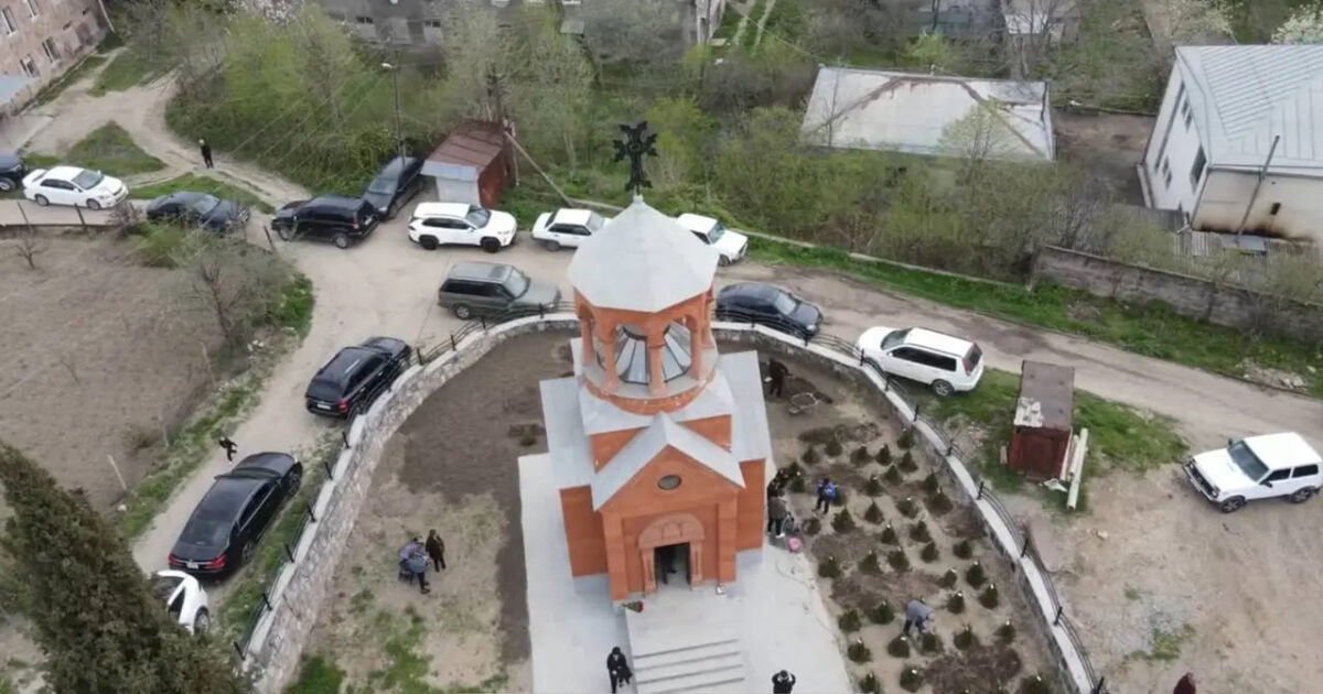 Աչաջրեցի հերոս Շիրակ Գասպարյանի ծնողները որդու հիշատակին եկեղեցի են կառուցել