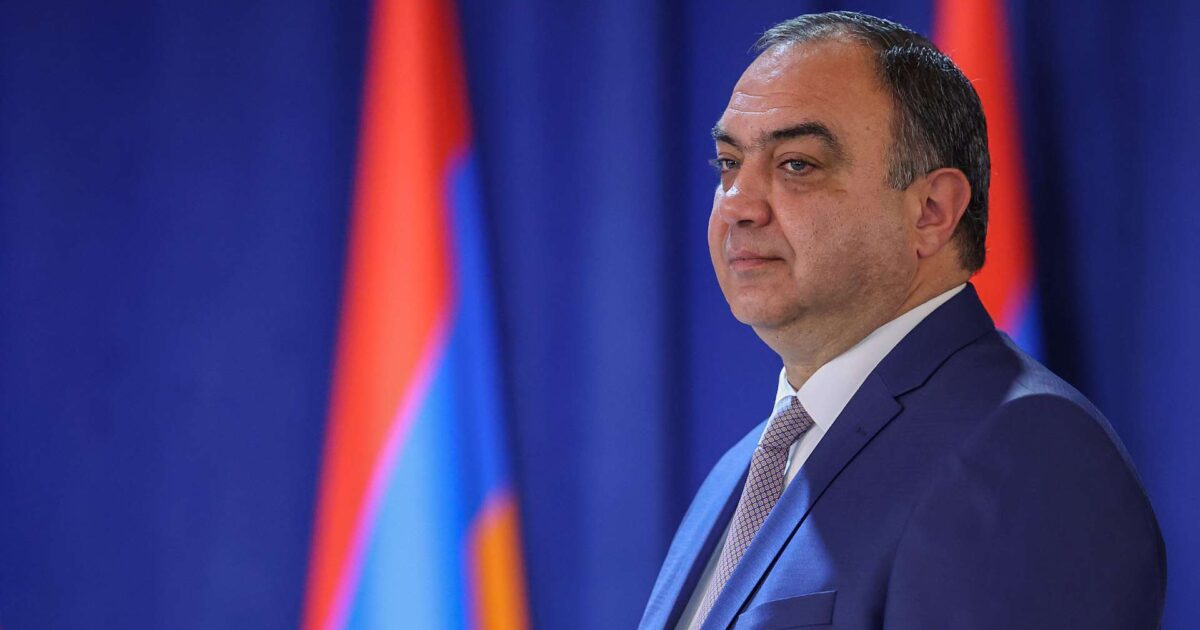 ՆԳ նախարարը հրաժարականի դիմում է ներկայացրել ու շնորհակալություն հայտնել Նիկոլ Փաշինյանին