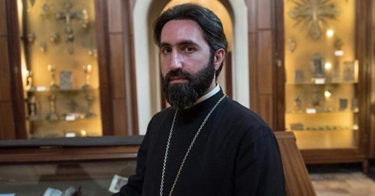 Նենգությամբ, պառակտությամբ կգան Սուրբ Էջմիածին՝ ամոթահար ու գլխիկոր կհեռանան․ Հայր Ասողիկ