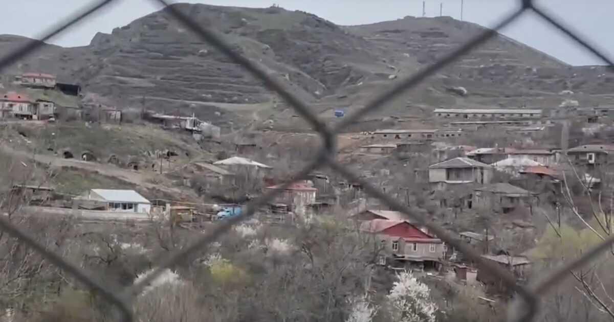 «Էս գիշեր ահավոր ա իլալ»․ Խնածախում գրեթե անդադար կրակել են