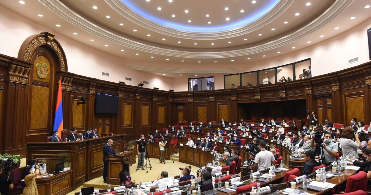 Ուժայինների հերթը՝ խորհրդարանում. ովքեր կգնան ԱԺ. «Ժողովուրդ»