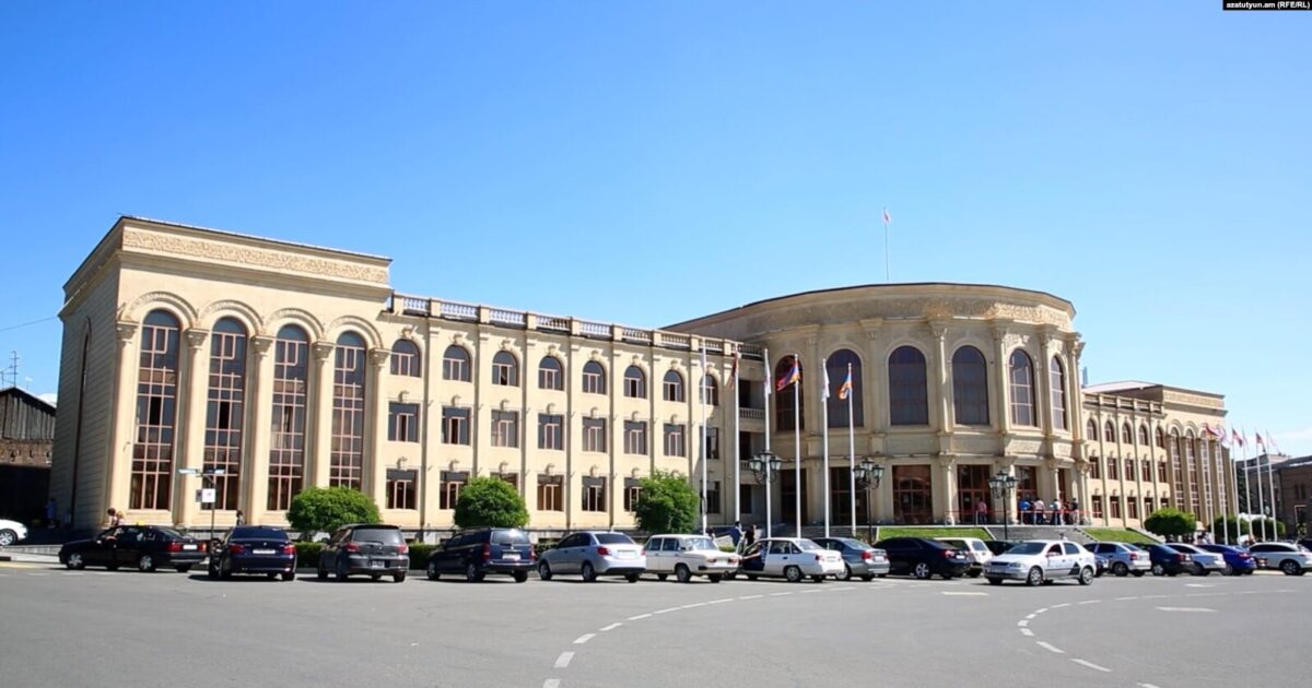 Հոգեբանական ճնշում են գործադրել Մարտուն Գրիգորյանի թիմակցի վրա․ փաստաբան Սոս Հակոբյան