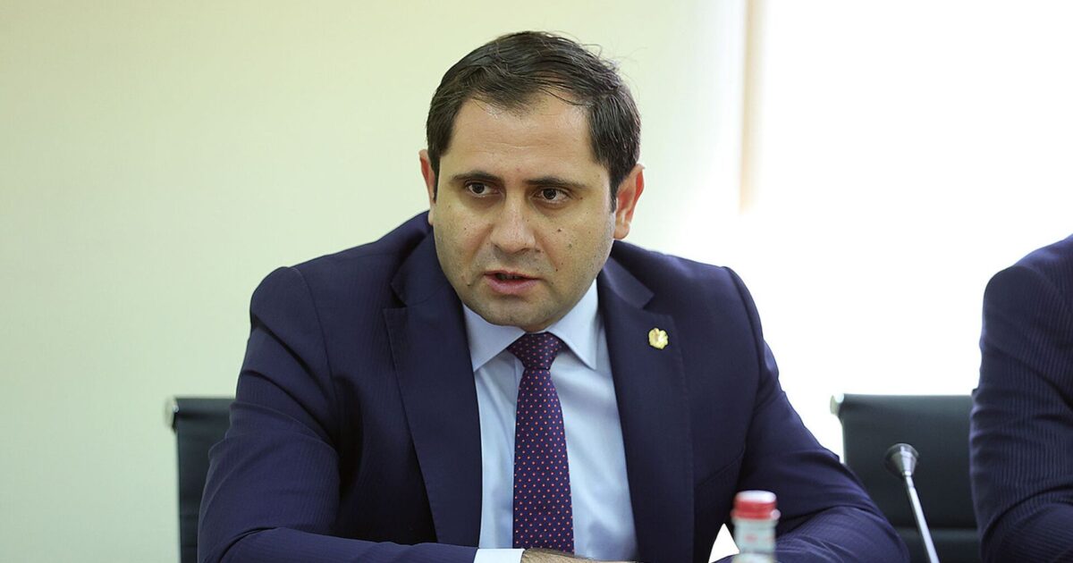 ՔՊ-ականները պահանջում են Սուրեն Պապիկյանին․ «Հրապարակ»