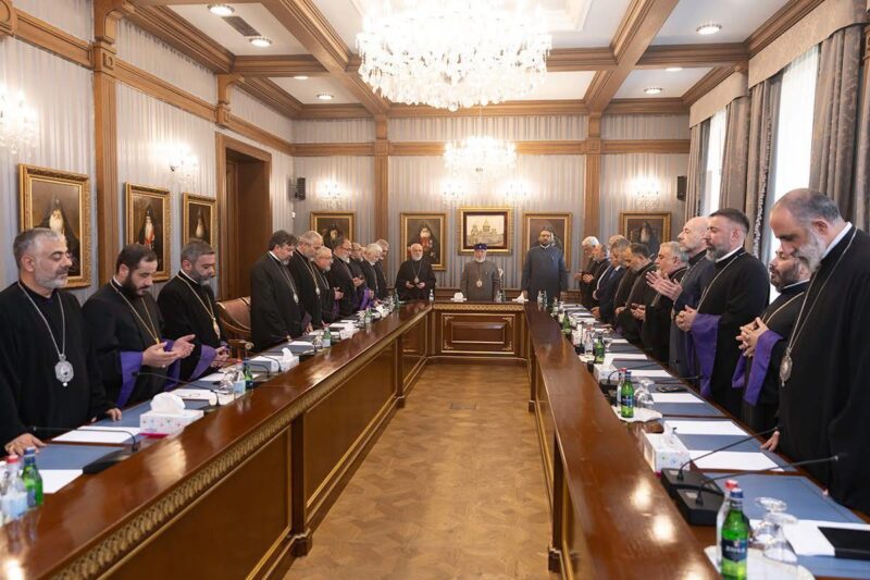 Մայր Աթոռը պատասխանել է Նիկոլ Փաշինյանին