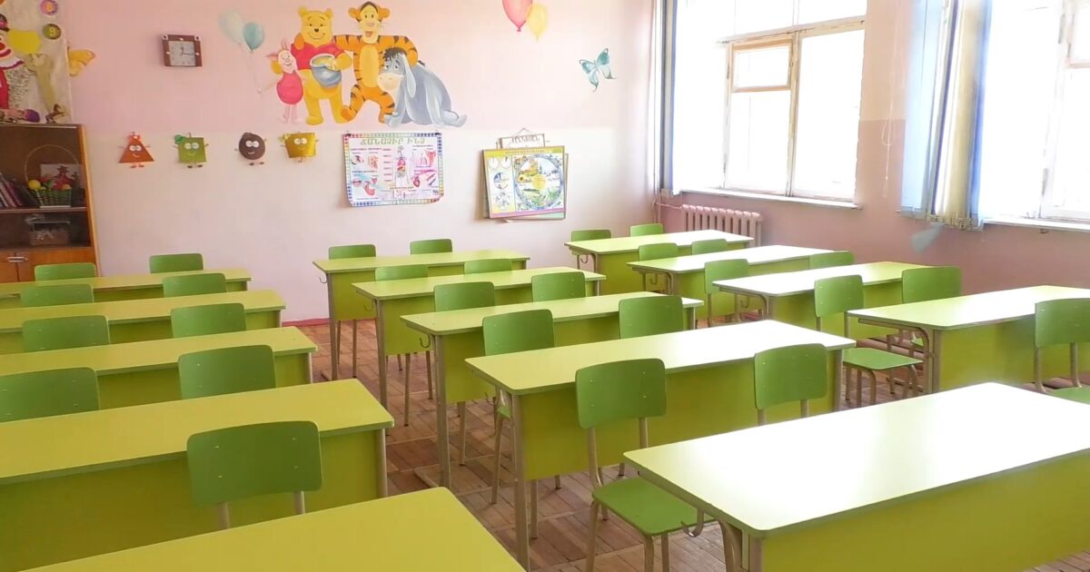 Էլի ուսումնական հաստատություններ կմիավորվեն. ի՞նչ ճակատագիր է սպասվում 64 աշխատակիցներին. «Փաստ»