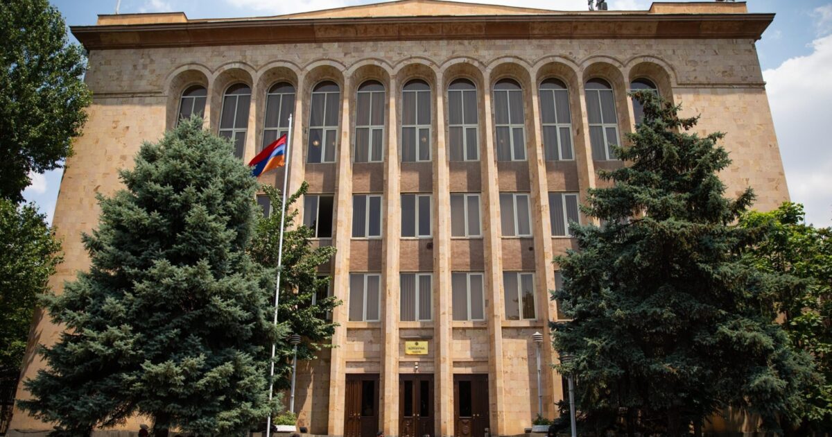 Ինչո՞ւ է Սահմանադրական դատարանը խուսափում հարցմանը պատասխանելուց. «Փաստ»