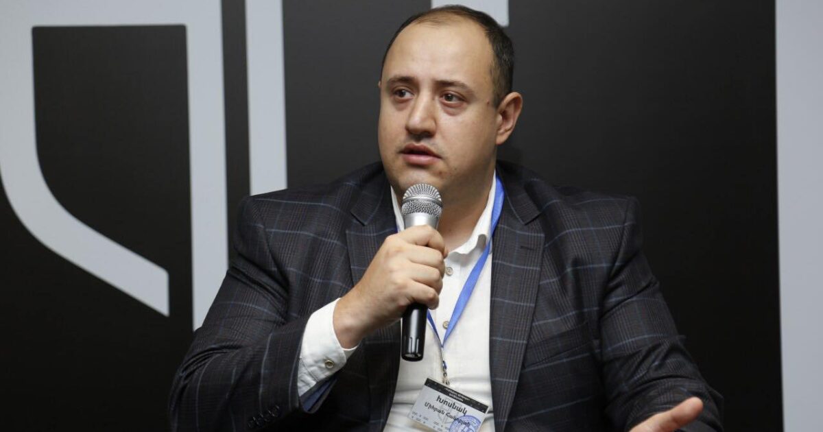 8 միլիարդի զենք առած լինեիր, հիմա Ալիևին թամբած կլինեիր, ոչ թե հակառակը․ Հակոբյան