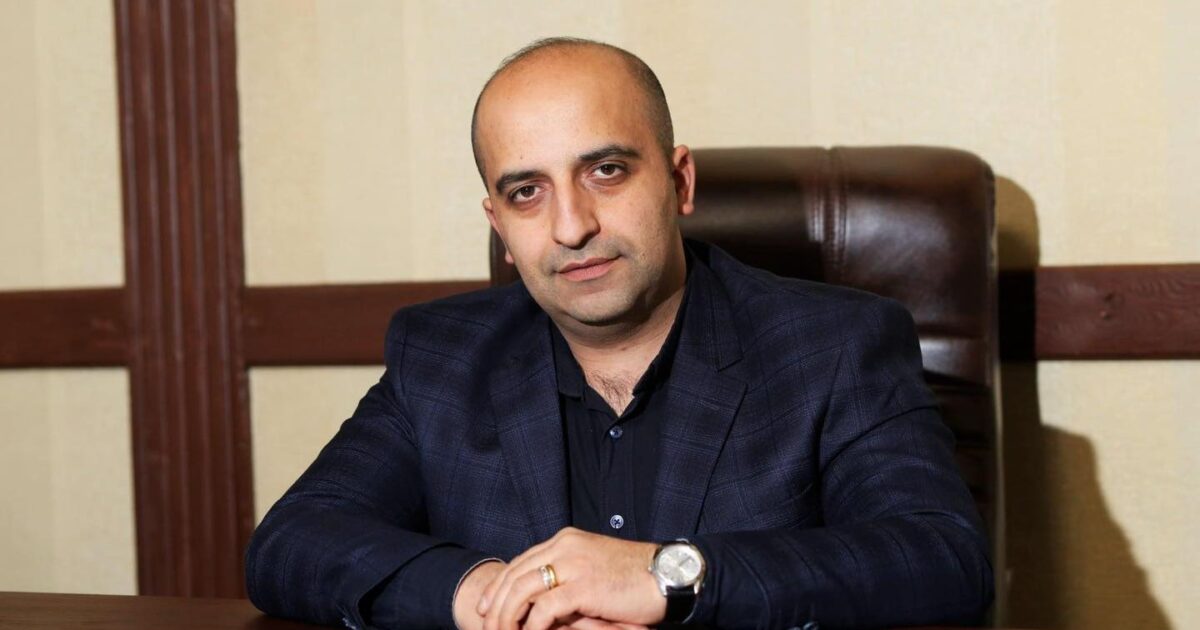 Նորաթուխ պատգամավորը խորհրդարան գնալու փոխարեն ԱՄՆ է մեկնել. &laquo;Հրապարակ&raquo;