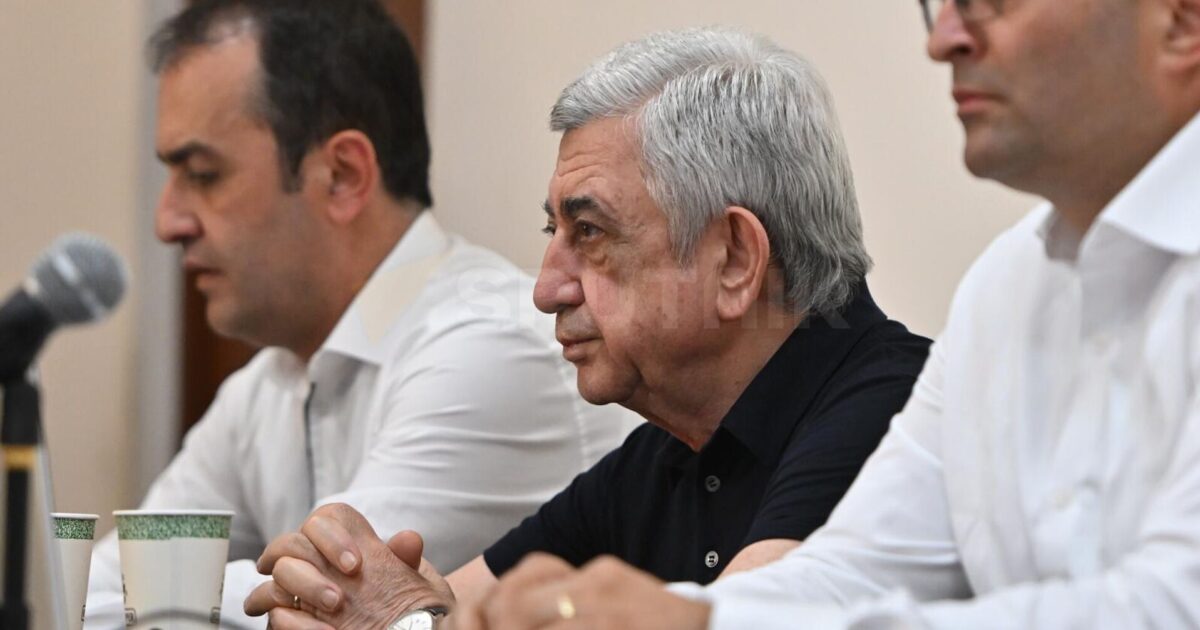 Խորհրդարանը միայն խոսելու տեղ չէ, իմպիչմենտը պետք էր մնա օրակարգում. Սերժ Սարգսյան