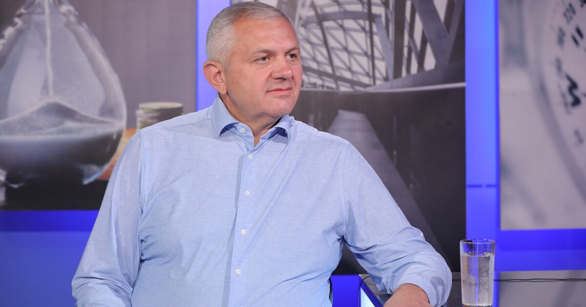 Իշխանության ձեռքը բռնել է պետք. Ասլանյան