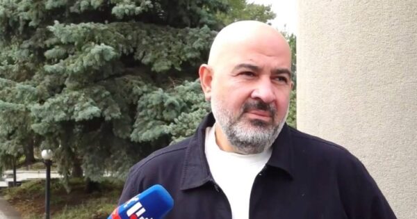 Որոշումները կայացված էին աշխարհի գերտերությունների կողմից, պարզապես մենք տեղեկացված չէինք.  Մելքումյան