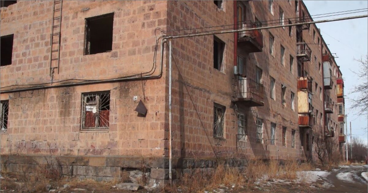 Վթարային շենքերի բնակիչներին առաջարկվող պայմանները կփոփոխվեն. «Փաստ»