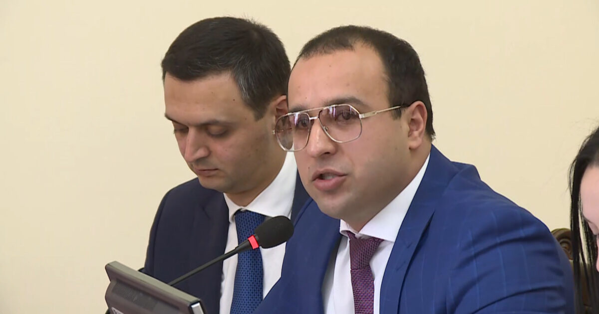 Բացառիկ․ Հայկ Սարգսյանը ՔՊ վարչության նիստին պահանջել է հեռացնել կուսակցությունիցԱլեն Սիմոնյանին․24News