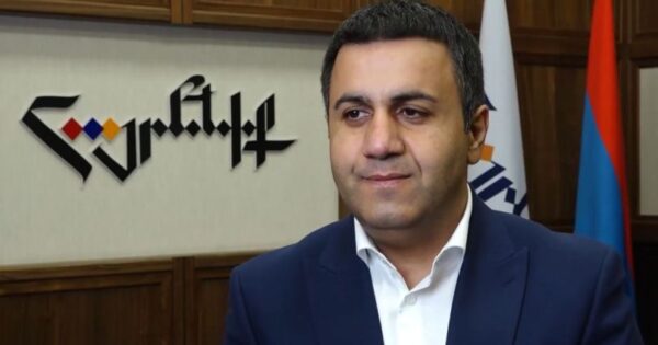 Խուդաթյանը խոսում է ՔՊ-ական ֆեյքերի մակարդակով. Հարությունյան