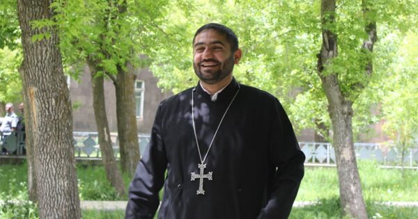 Ձերբակալվել է Սաղմոսավանքի հոգևոր հովիվ Տեր Փառեն քահանա Առաքելյանը