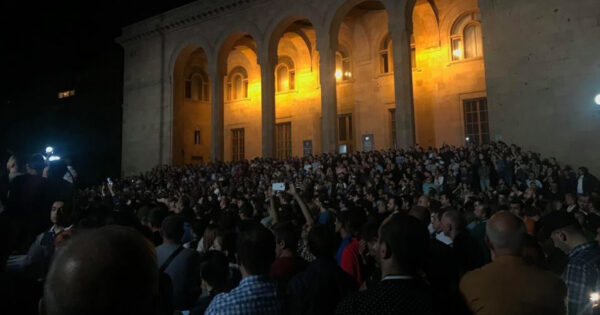 Զավթման ու ավիրման անգերազանցելիություն. «Փաստ»