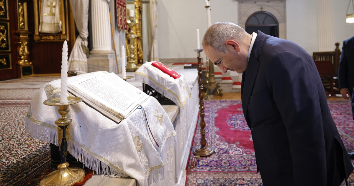 Շրջիկ հավատացյալները Դավալու են գնում. «Հրապարակ»