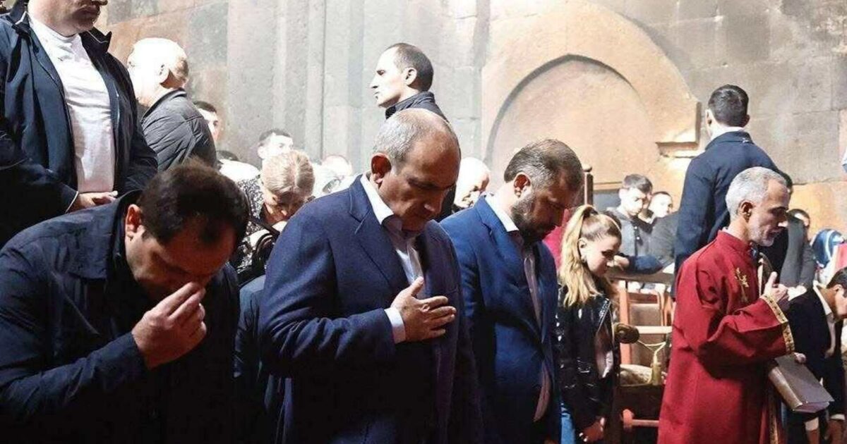 Փաշինյանի թիմը մերժում է հակաեկեղեցական պայքարը. «Հրապարակ»