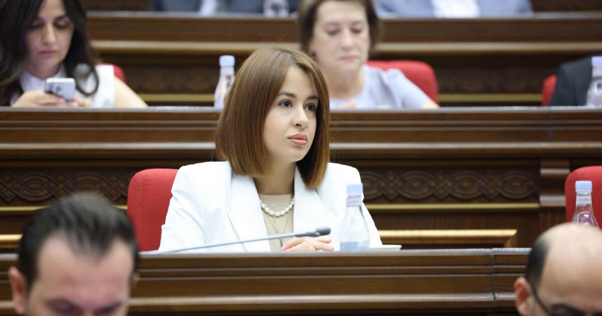 ՔՊ-ականը Սերժ Սարգսյանին նախագահ է «պրիզնատ» գալիս. «Հրապարակ»