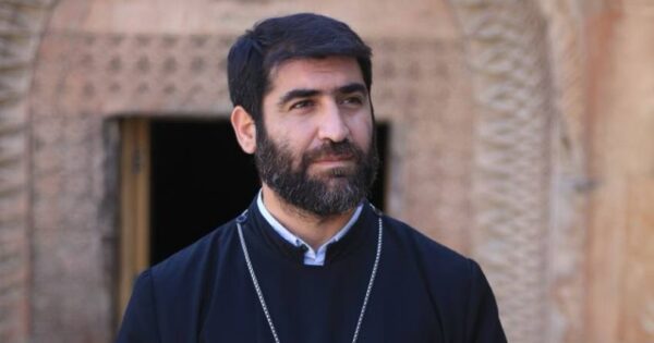 Հաղթում է ոչ թե թագավորի կամքը, այլ՝ եկեղեցական կանոնականությունը․ Տեր Արարատ