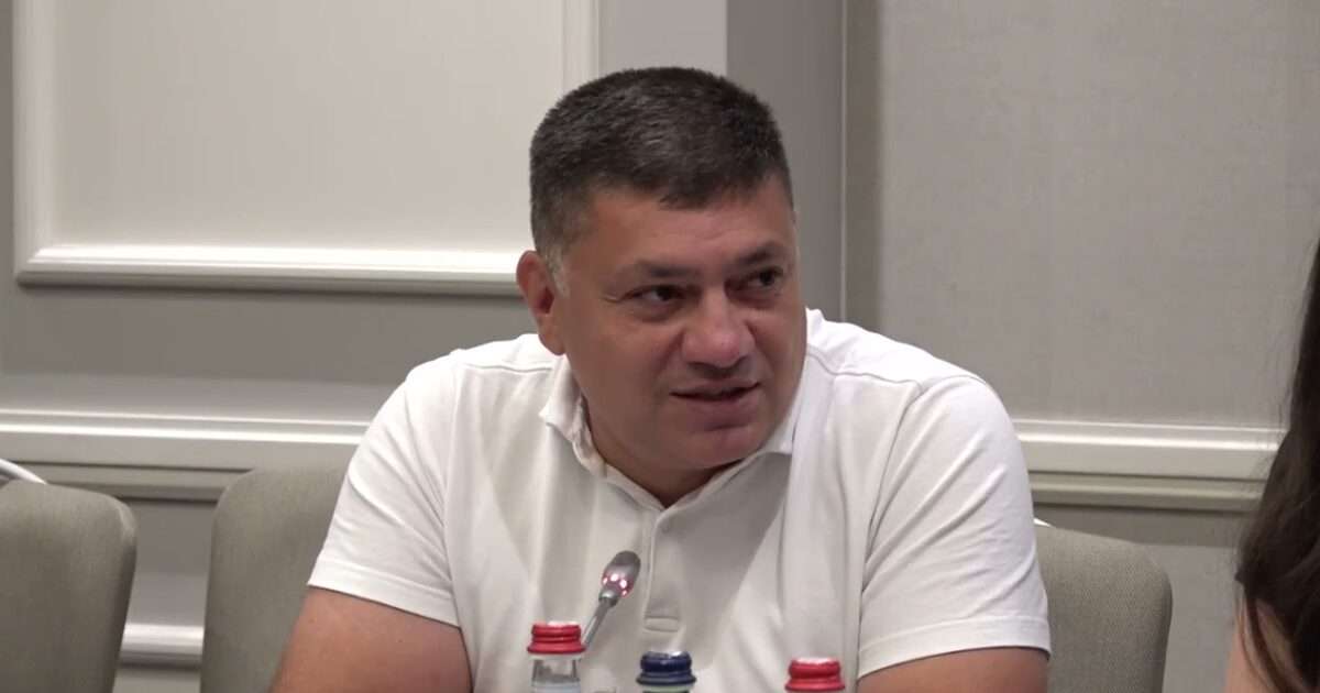 Ձերբակալվել է «Հայրենիք» կուսակցության գլխավոր քարտուղար Խաչիկ Գալստյանը