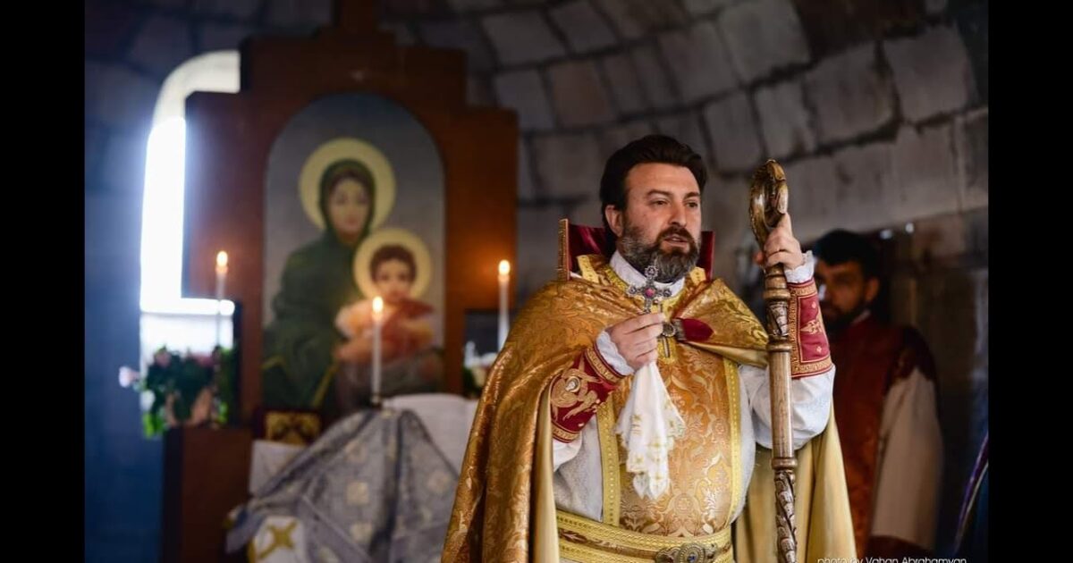 Այսօր Հովնան եպիսկոպոս Հակոբյանի եպիսկոպոսական Ձեռնադրության և Օծման 14-ամյակն է