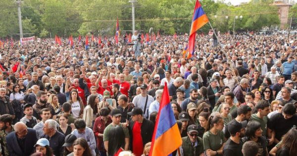 Ներքաղաքական տարվա… զրոյական կետը. «Փաստ»