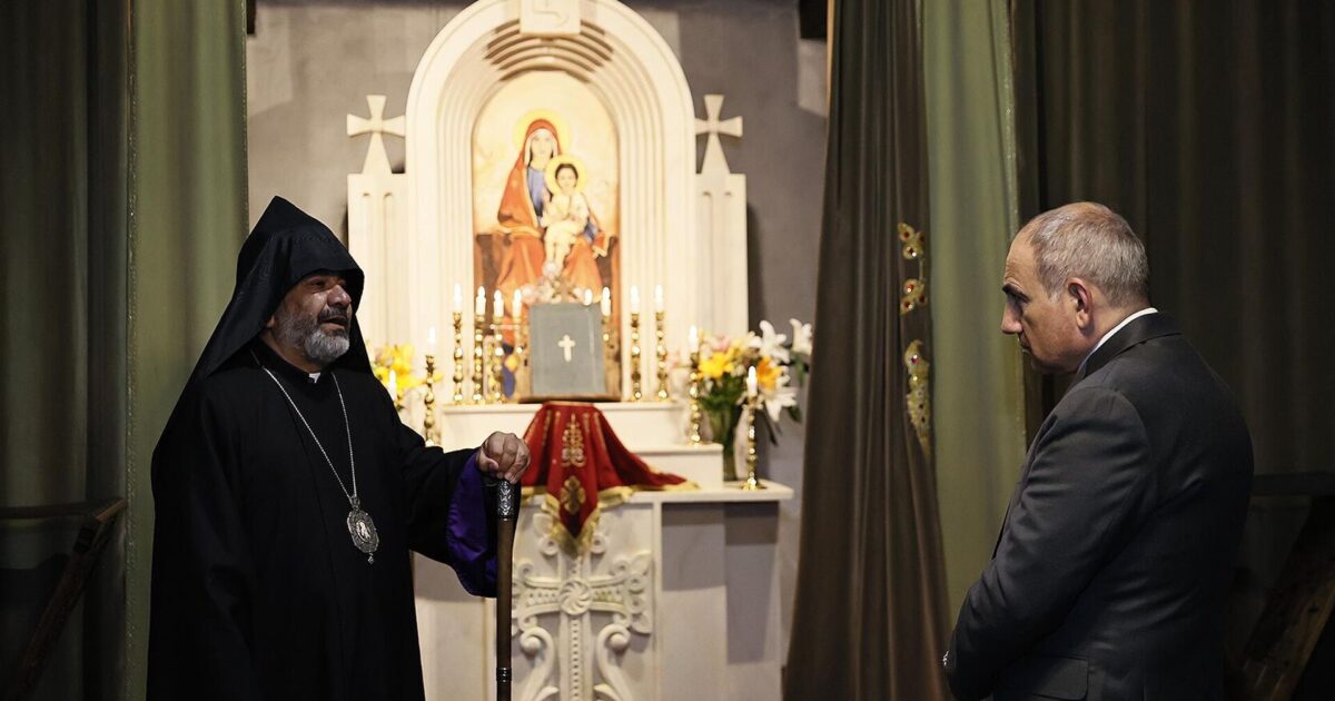 Փաշինյանը տիրադավին «պատանդ» է պահում. «Հրապարակ»