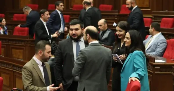 ՔՊ-ն ողջ կազմով գրոհել է «Տիկտոկ»-ը. «Հրապարակ»