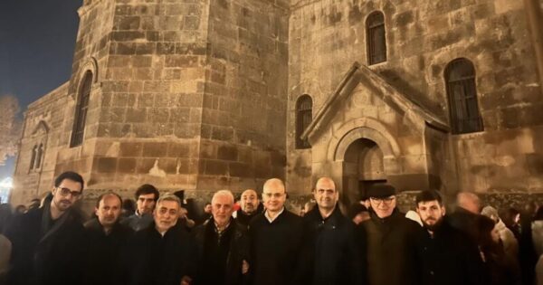 Նիկոլ Ավազակապետը` օտարազգի օկուպացիայի գլխավոր խորհրդանիշ․ Զուրաբյան