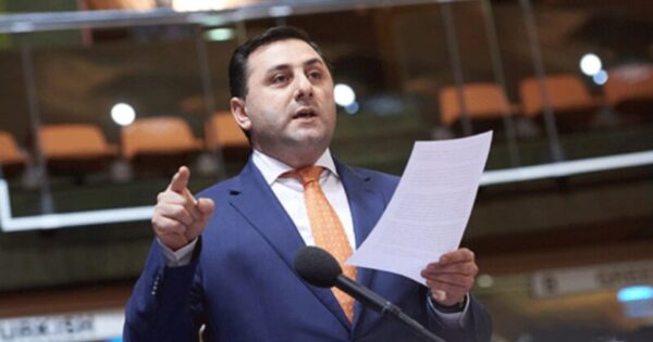 Ինչո՞ւ է Նիկոլն օրակարգ բերել ղարաբաղյան դոսյեն․ Ֆարմանյան