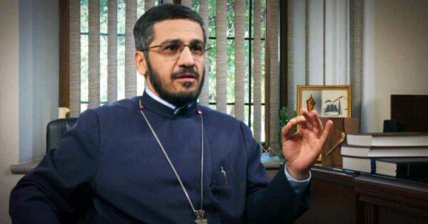 Մասյացոտնի թեմի նոր առաջնորդը հանդիպումների մեջ է. «Հրապարակ»