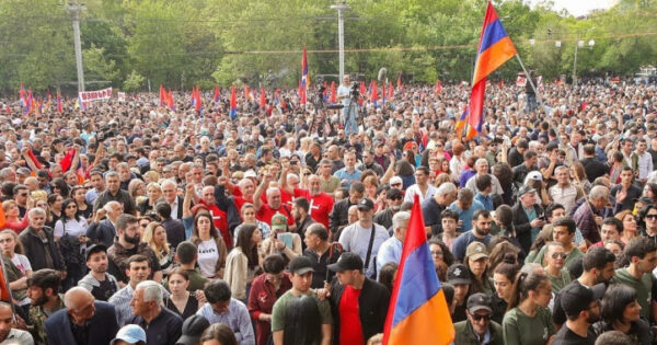 Նախընտրական տարվա ներքաղաքական «խոհանոցը». մարտեր առանց կանոնների. «Փաստ»