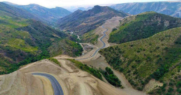 Ովքե՞ր են, ի վերջո, հանձնել հողերը. «Փաստ»